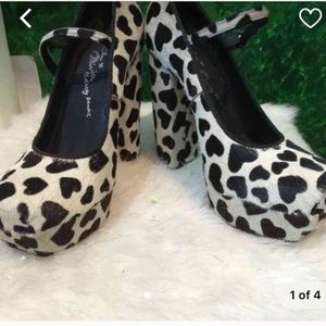 Brand new Alice and Olivia heels